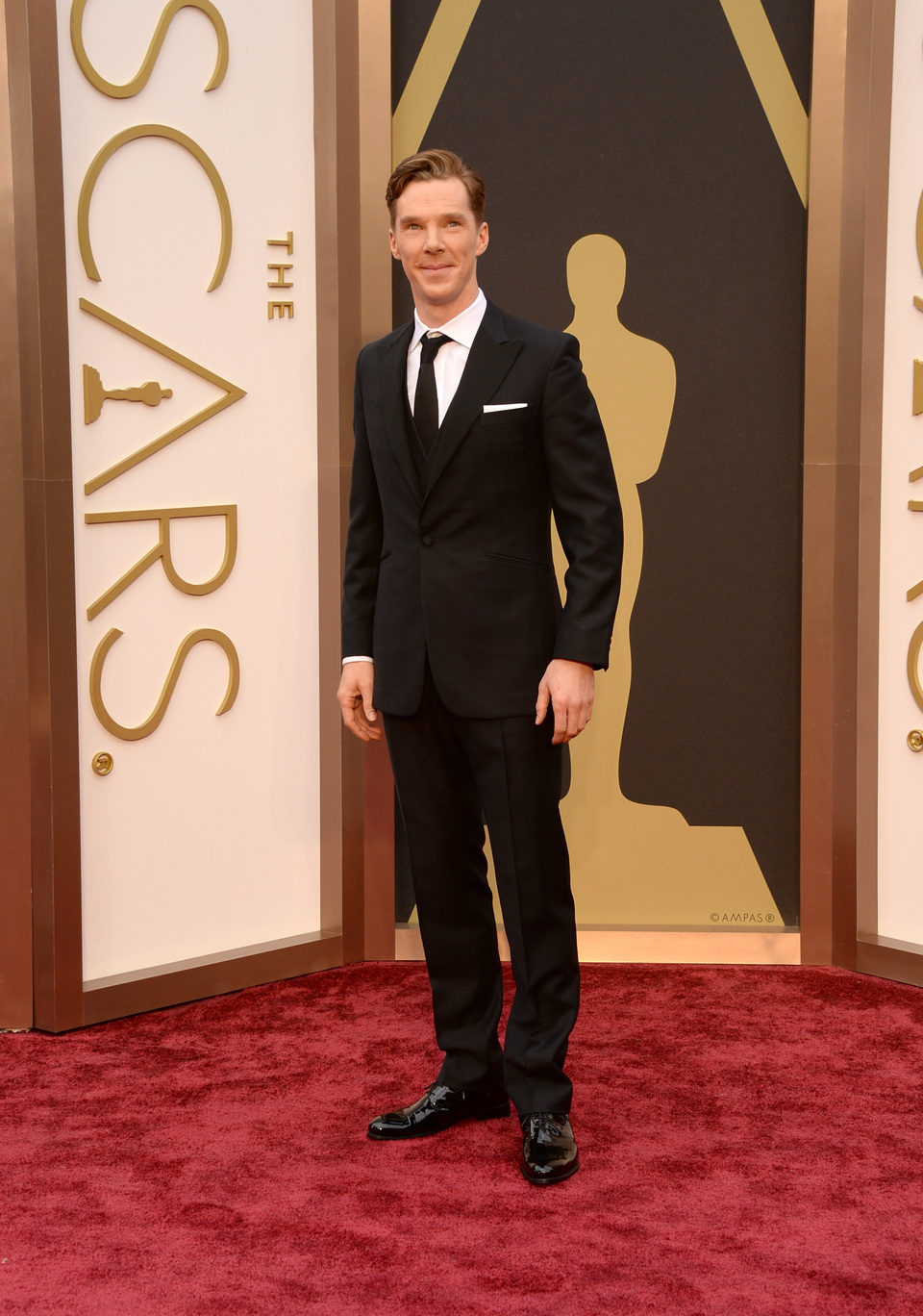 Benedict Cumberbatch en la alfombra roja de los Oscar 2014