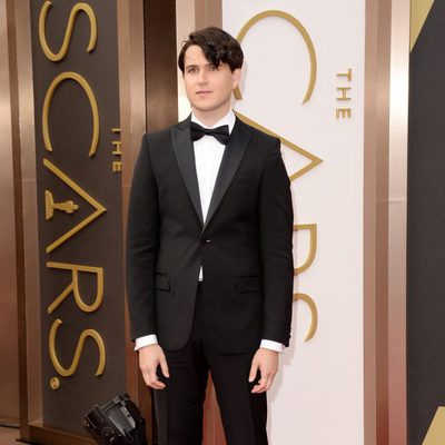 Ezra Koenig en la alfombra roja de los premios Oscar 2014