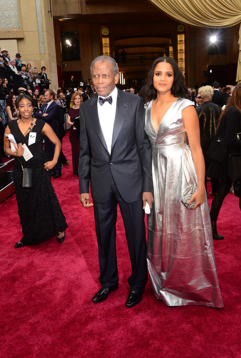 Sidney Poitier en la alfombra roja de los Oscar 2014