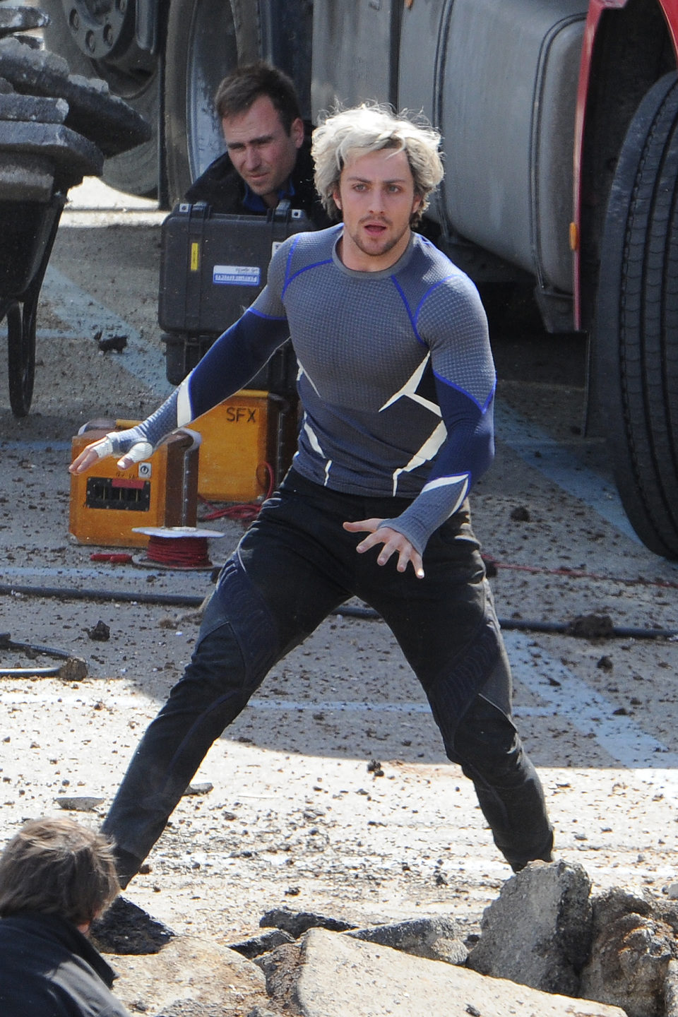 Aaron Taylor-Johnson como Mercurio en el rodaje de 'Los Vengadores: La era de Ultron'