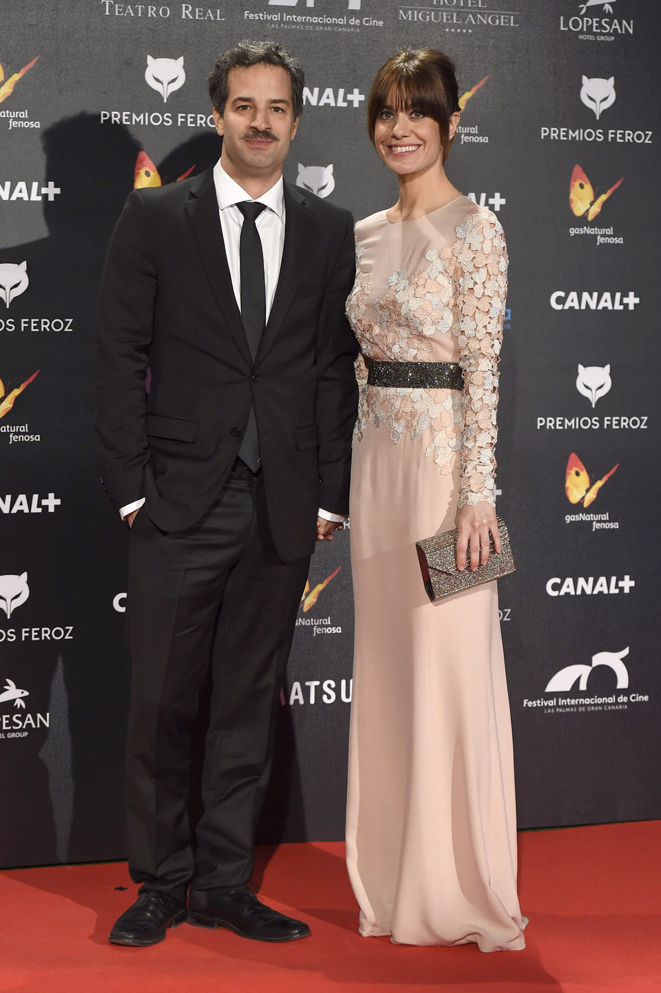 Alexandra Jiménez y su pareja, Luis Rallo, en los Premios Feroz 2015