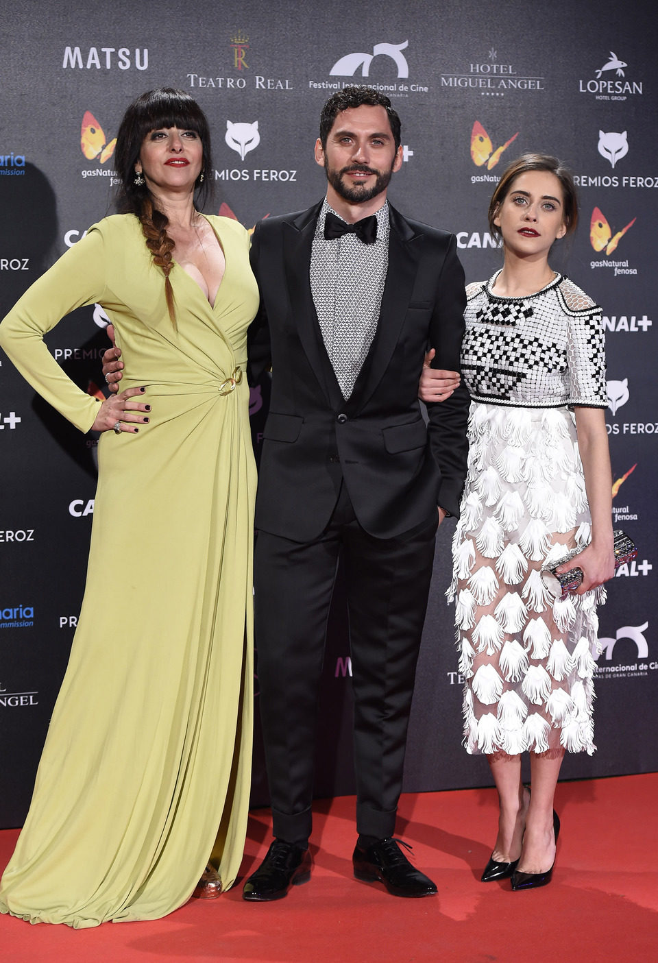 Yolanda Ramos, María León y Paco León en los Premios Feroz 2015