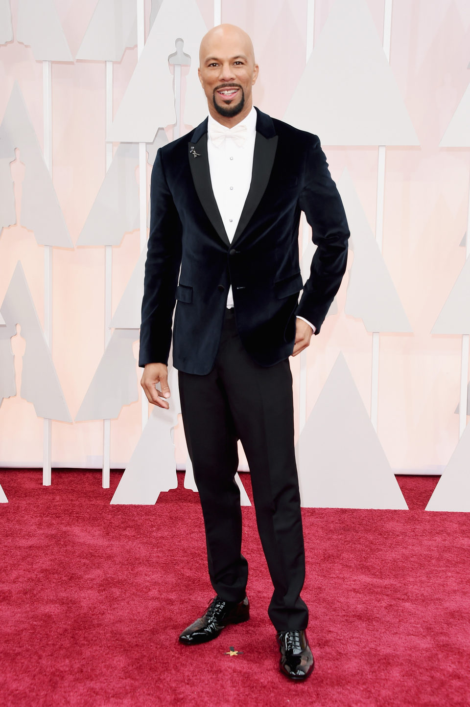 Common en la alfombra roja de los premios Oscar 2015