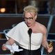 Patricia Arquette recibe el Oscar a Mejor actriz de reparto 