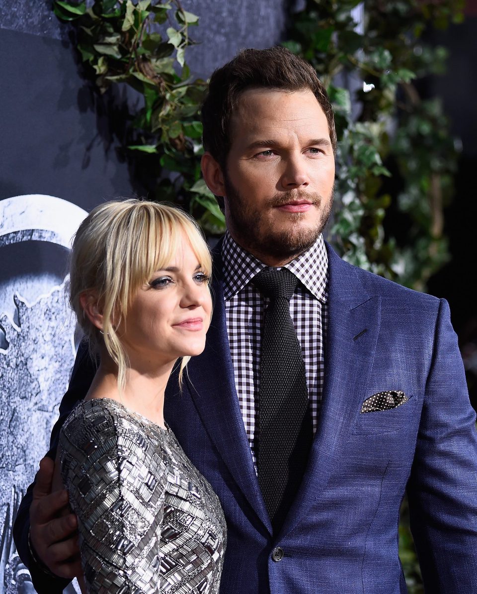 Anna Faris y Chris Pratt posan juntos en la premiere de 'Jurassic World'