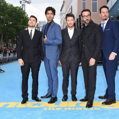 El reparto del film en la premiere europea de 'Entourage'