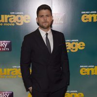 Jerry Ferrera posa en el estreno europeo de 'Entourage'