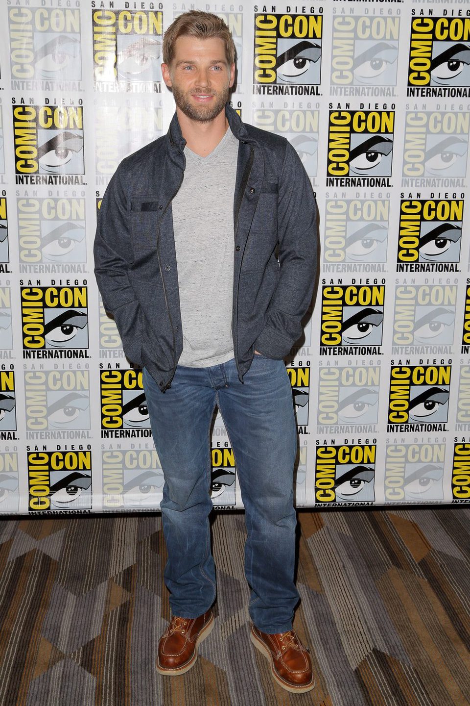 Mike Vogel en la Comic-Con 2015