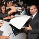 Dave Bautista con los fans mexicanos en la premiere de 'Spectre'