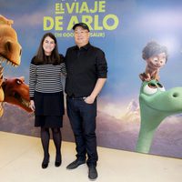 Peter Sohn y Denise Ream acuden a la presentación de 'El Viaje de Arlo' en Madrid