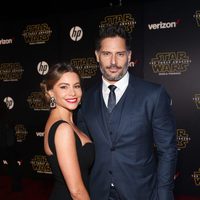 Sofía Vergara y Joe Manganiello en la premiere de 'Star Wars: El despertar de la fuerza'