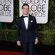 Rami Malek en la alfombra roja de los Globos de Oro 2016