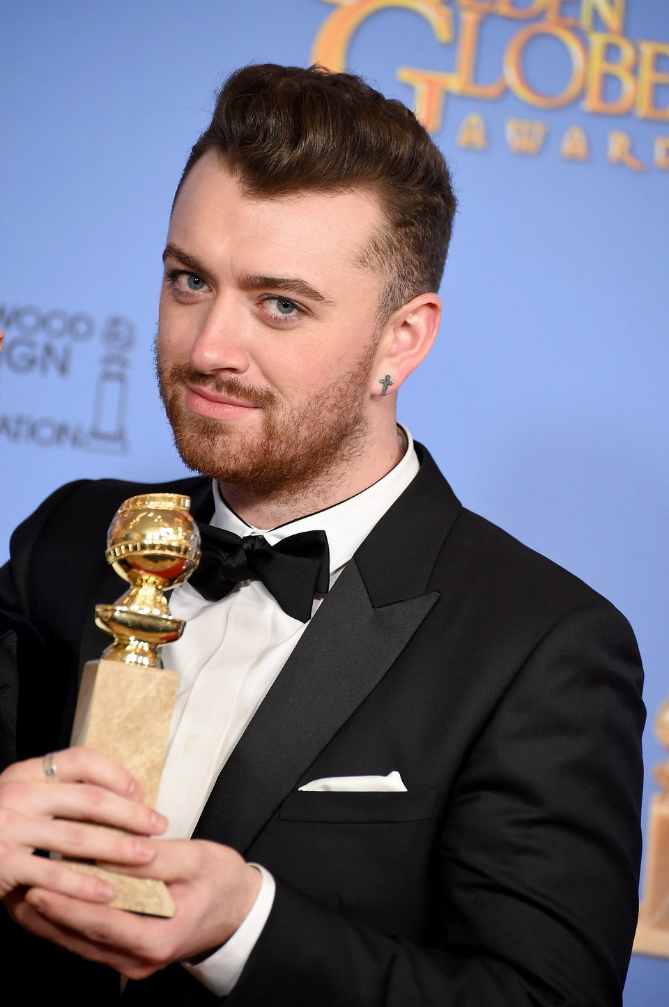 Sam Smith gana el Globo de Oro por 'Writings on the Wall'