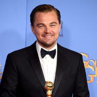 Leonardo DiCaprio gana el Globo de Oro por 'El renacido'