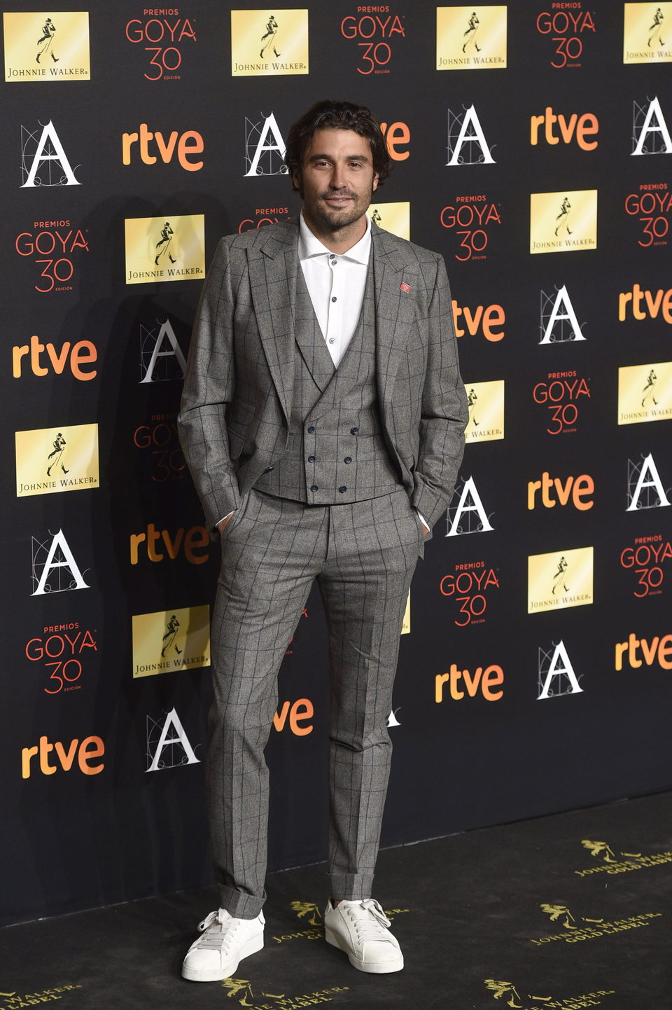 Álex García en la cena de los nominados a los Goya 2016