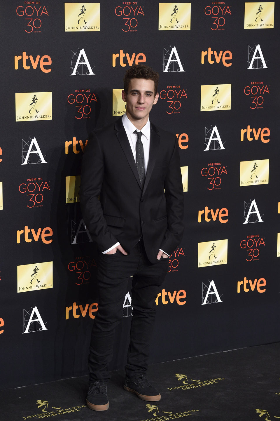 Miguel Herrán en la cena de los nominados a los Goya 2016