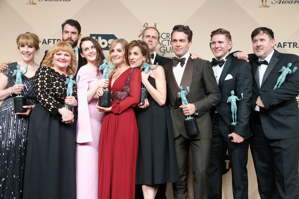 El reparto de 'Downton Abbey' con sus premios en los SAG Awards 2016