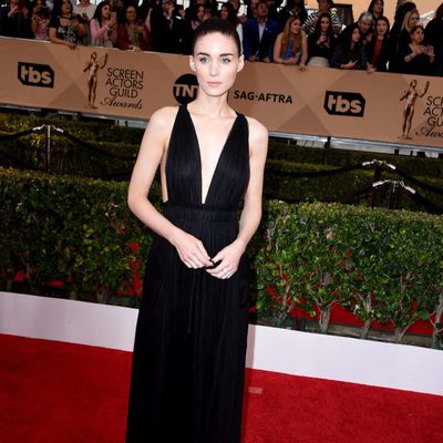 Rooney Mara en la alfombra roja de los SAG Awards 2016