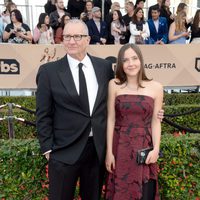 Ed O'Neill y Sophia O'Neill en la alfombra roja de los SAG Awards 2016