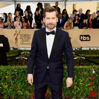 Nikolaj Coster-Waldau en la alfombra roja de los SAG Awards 2016