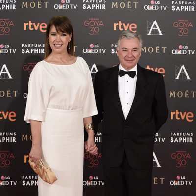 Mabel Lozano y Eduardo Campoy en la alfombra roja de los Premios Goya 2016