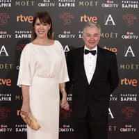 Mabel Lozano y Eduardo Campoy en la alfombra roja de los Premios Goya 2016