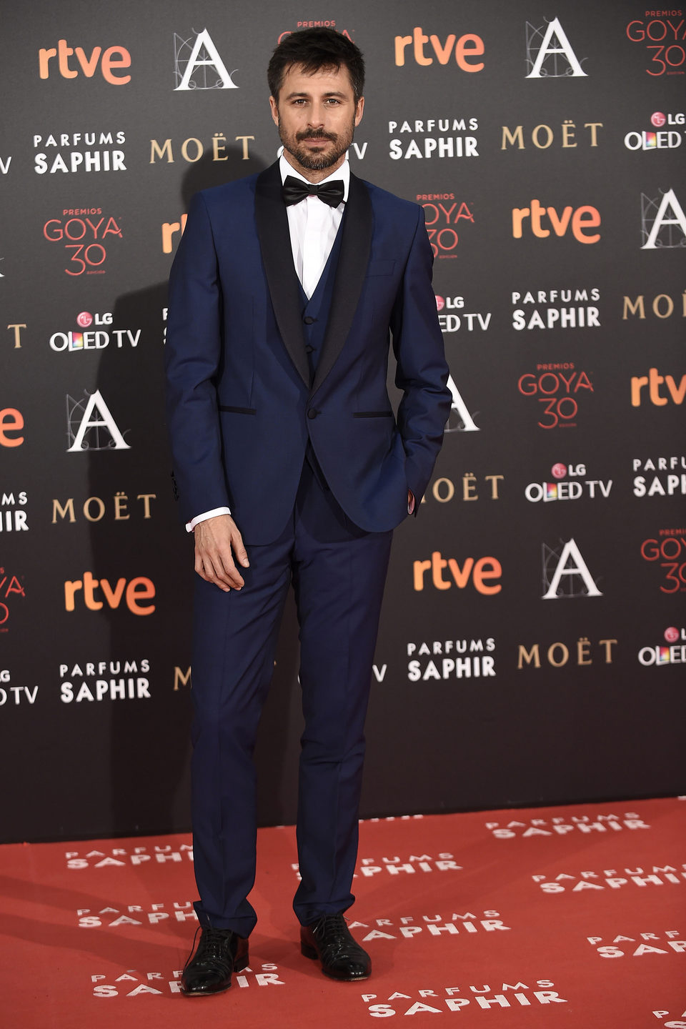 Hugo Silva en la alfombra roja de los Premios Goya 2016