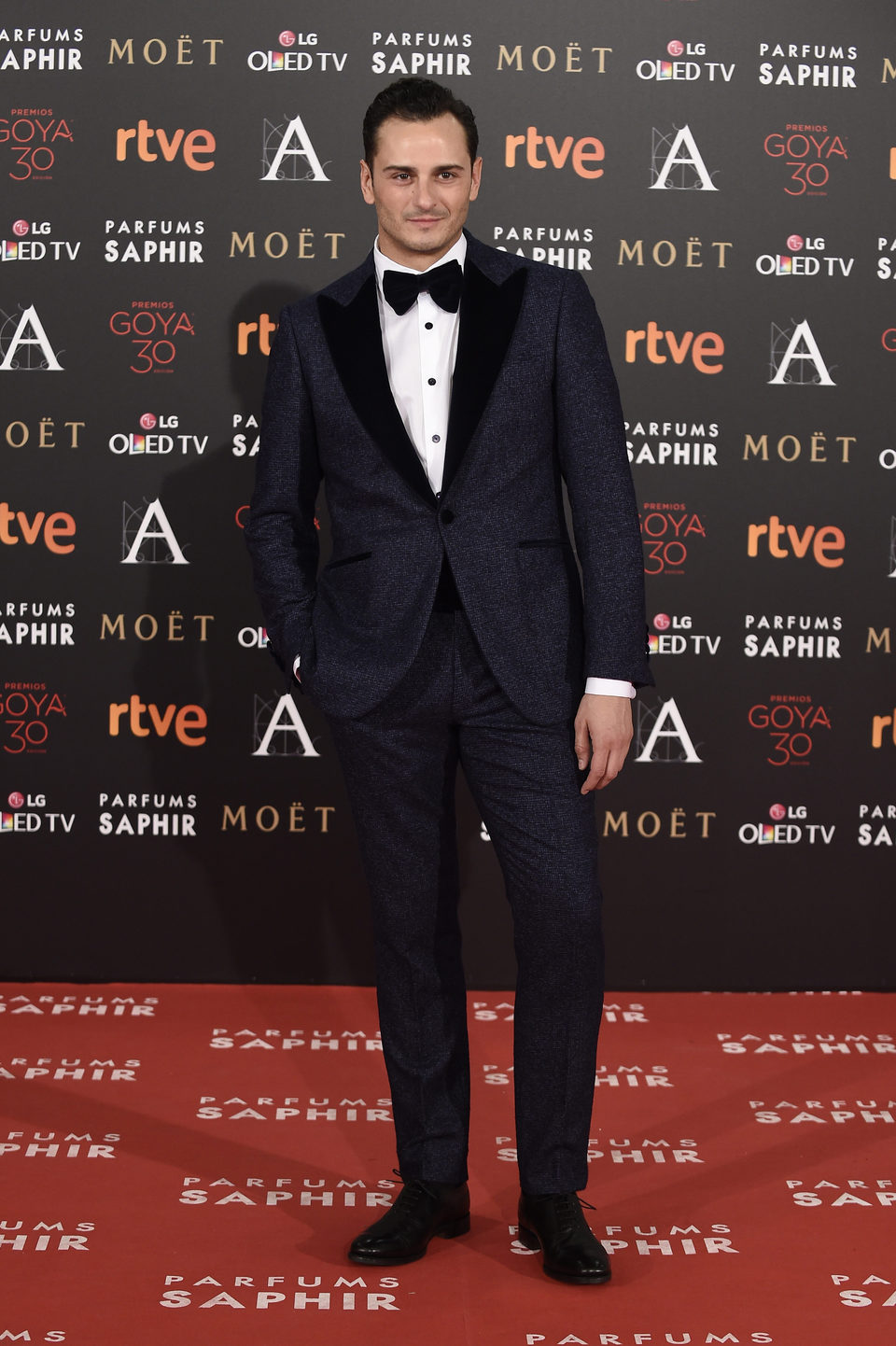 Asier Etxeandia en la alfombra de los Premios Goya 2016