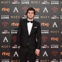 Lucas Vidal en la alfombra roja en los Premios Goya 2016