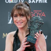 Clara Bilbao, Mejor Vestuario por 'Nadie quiere la noche' en los premios Goya 2016