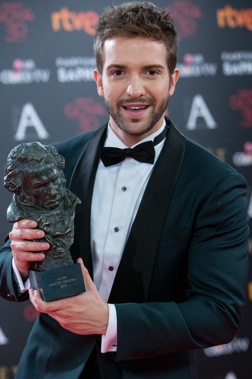 Pablo Alborán, Mejor Canción por 'Palmeras en la nieve' en los Premios Goya 2016