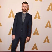 Sam Smith en la comida de nominados a los Oscar 2016