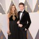 Eddie y Hannah Redmayne en la alfombra roja de los Oscar 2016