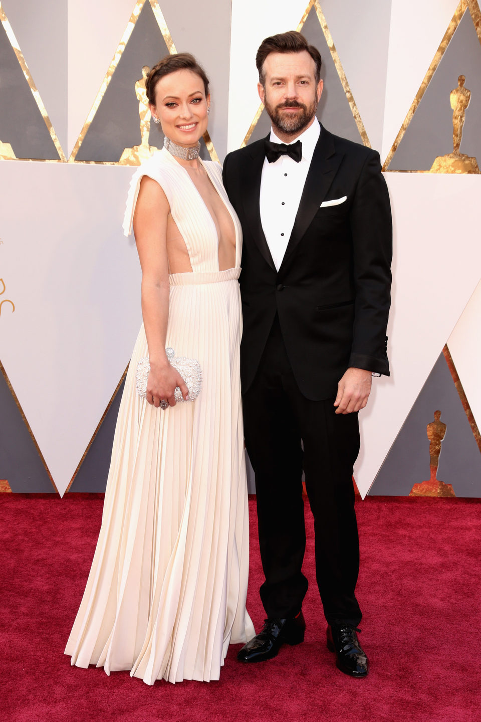 Olivia Wilde y Jason Sudeikis en la alfombra roja de los Oscar 2016