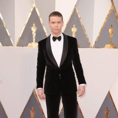 Will Poulter en la alfombra roja de los Oscar 2016