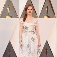 Isla Fisher en la alfombra roja de los Oscar 2016