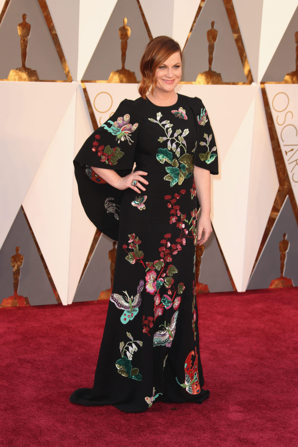 Amy Poehler en la alfombra roja de los Oscar 2016