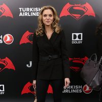 Hilarie Burton en la premiere de 'Batman v Superman' en Nueva York