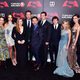 Reparto y equipo de 'Batman v Superman' posan juntos en la premiere de Nueva York