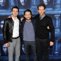 Rob McElhenney, Charlie Day y Glenn Howerton en la premiere de la sexta temporada de 'Juego de Tronos'