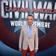 Shaun Toub en la premiere mundial de 'Capitán América: Civil War'