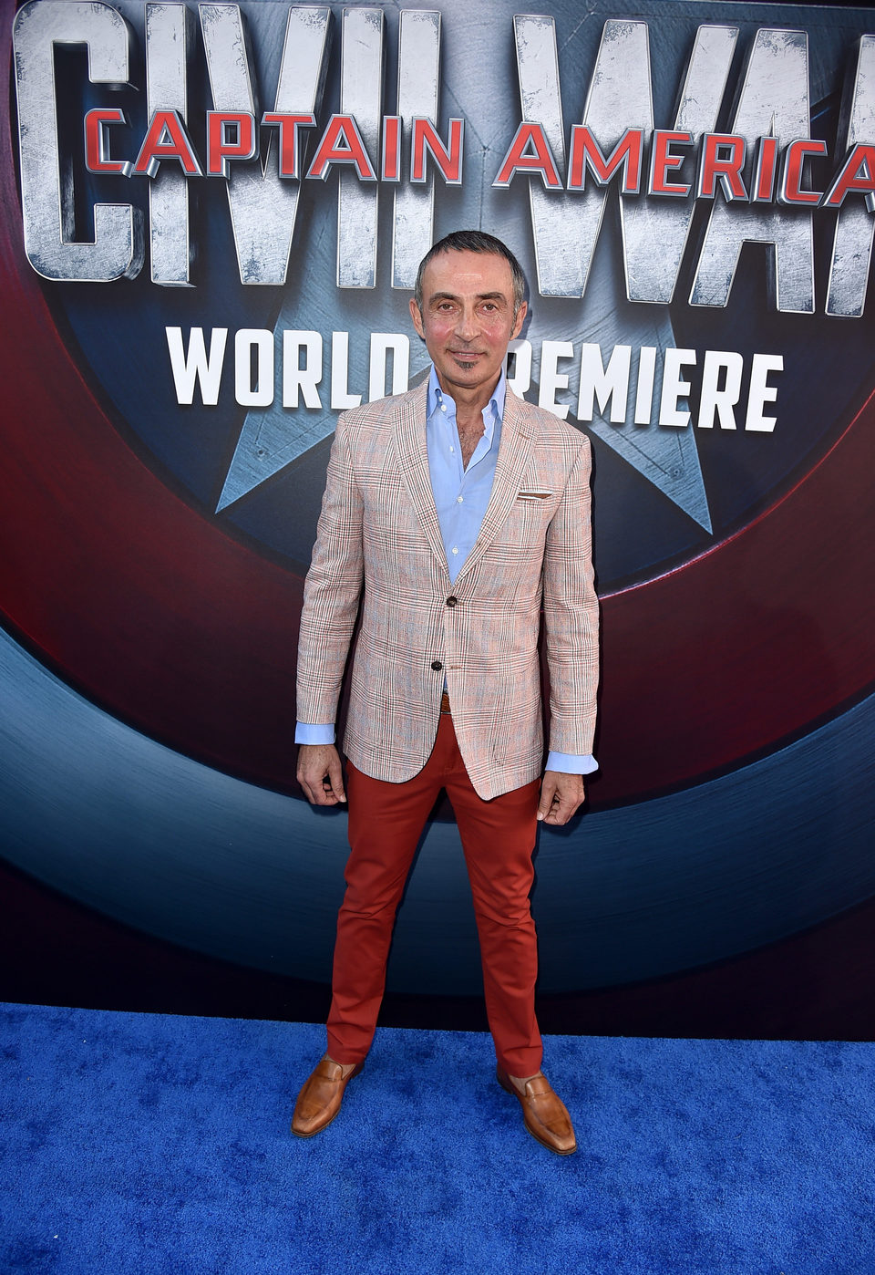 Shaun Toub en la premiere mundial de 'Capitán América: Civil War'