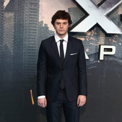 Evan Peters en la premiere en Londres de 'X-Men: Apocalipsis'