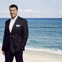 Tony Robbins: I Am Not Your Guru