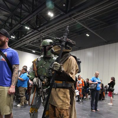 Cosplay de Boba Fett y Mercenario Mandaloriano en la Star Wars Celebration 2016