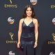 America Ferrera en la alfombra roja de los Emmy 2016