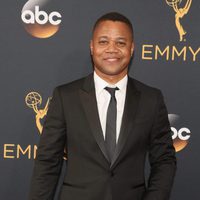 Cuba Gooding Jr. en la alfombra roja de los Emmy 2016