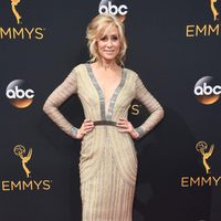 Judith Light en la alfombra roja de los Emmy 2016