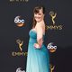 Jamie Brewer en la alfombra roja de los Emmy 2016