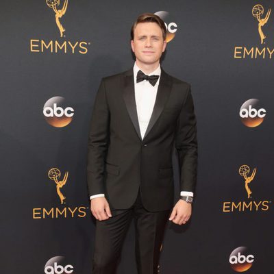 Martin Wallstrom en la alfombra roja de los Emmy 2016